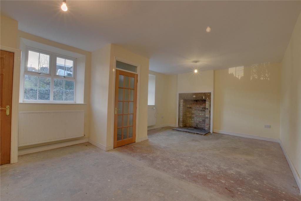 Mickleton, Barnard Castle, Durham, DL12 3 bed end of terrace house £210,000