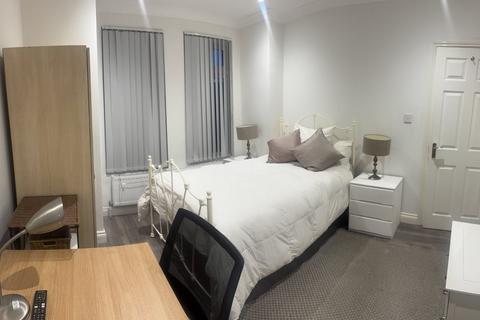 undefined, Western Road London SW19