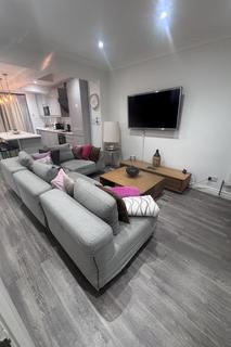 undefined, Western Road London SW19