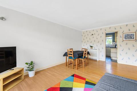 9 Bishops Green, Bromley, BR1 3HS