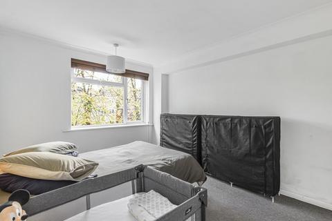 9 Bishops Green, Bromley, BR1 3HS