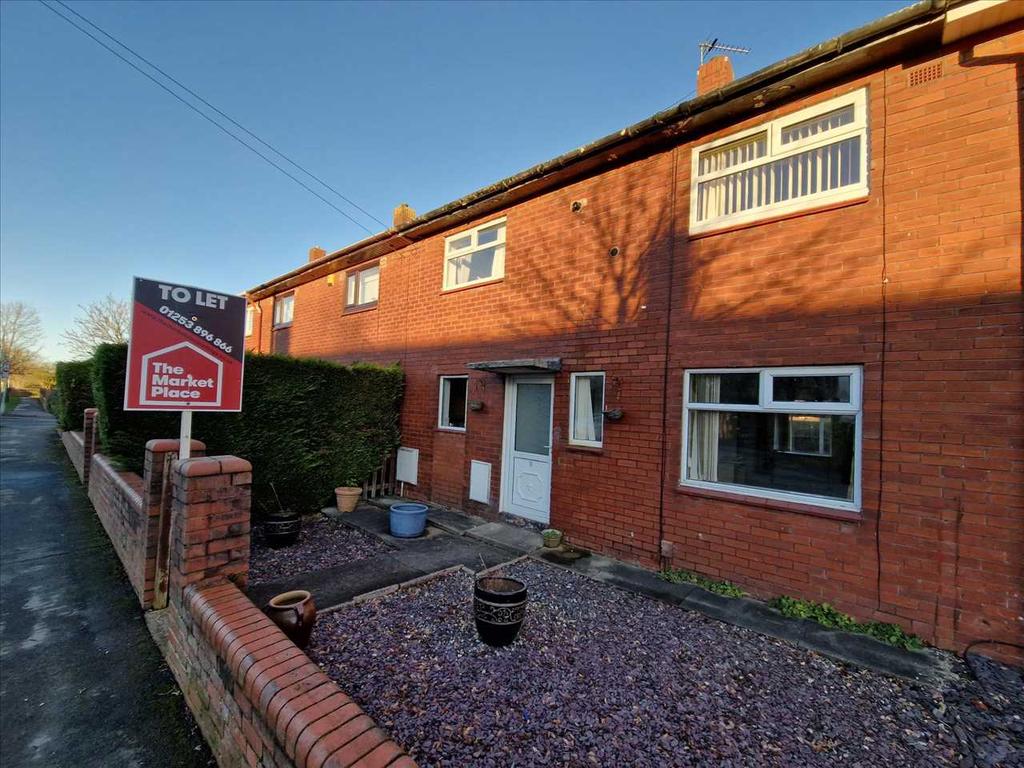 Harbour Lane, Warton, Preston 2 bed house £650 pcm (£150 pw)