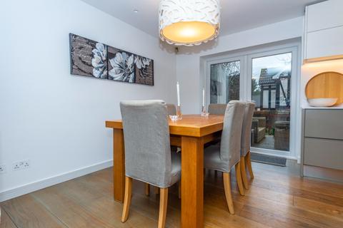 34 Ennismore Green, Luton, LU2 8UP