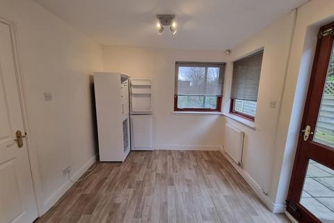 2 bedroom detached house to rent, Adelphi Street, Campbell Park, Milton Keynes, MK9