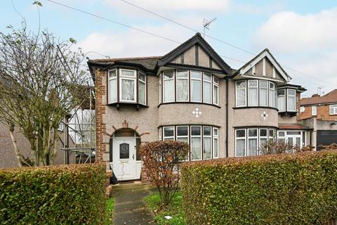4 Jeymer Drive, Greenford, UB6 8NS