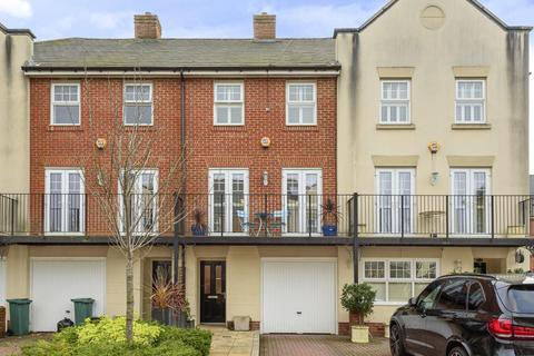 4 bedroom terraced house for sale - Annesley Place, Bromley