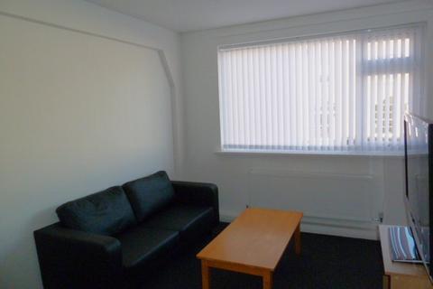 2 bedroom flat to rent, Bodlewell House, Hendon, Sunderland, SR1