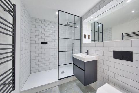 1 bedroom property to rent, Phoenix Way, SW18