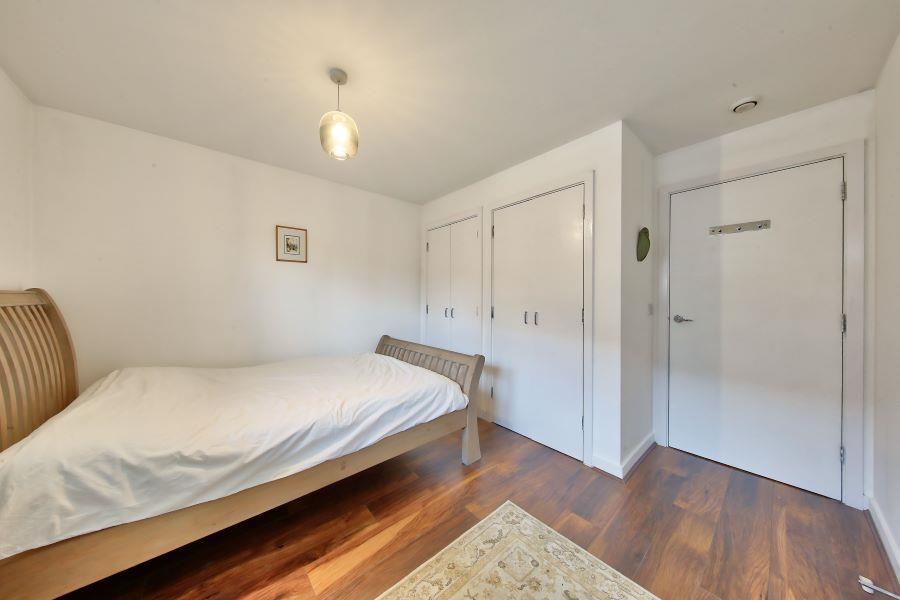Flattorent battersea