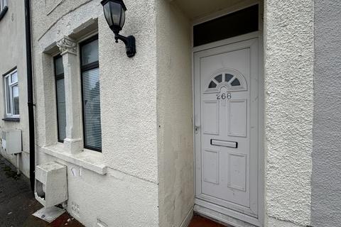 3 bedroom terraced house to rent, Dale Street, Chatham, ME4