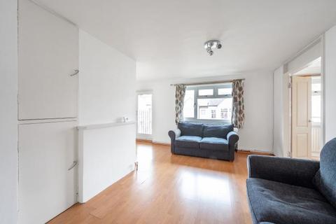58 Bassingham Road, Earlsfield, London, SW18 3AG