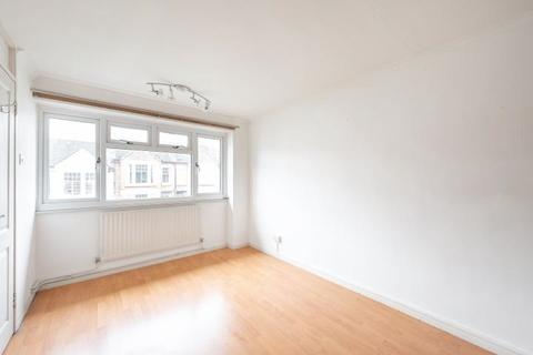 58 Bassingham Road, Earlsfield, London, SW18 3AG