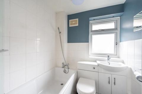 58 Bassingham Road, Earlsfield, London, SW18 3AG