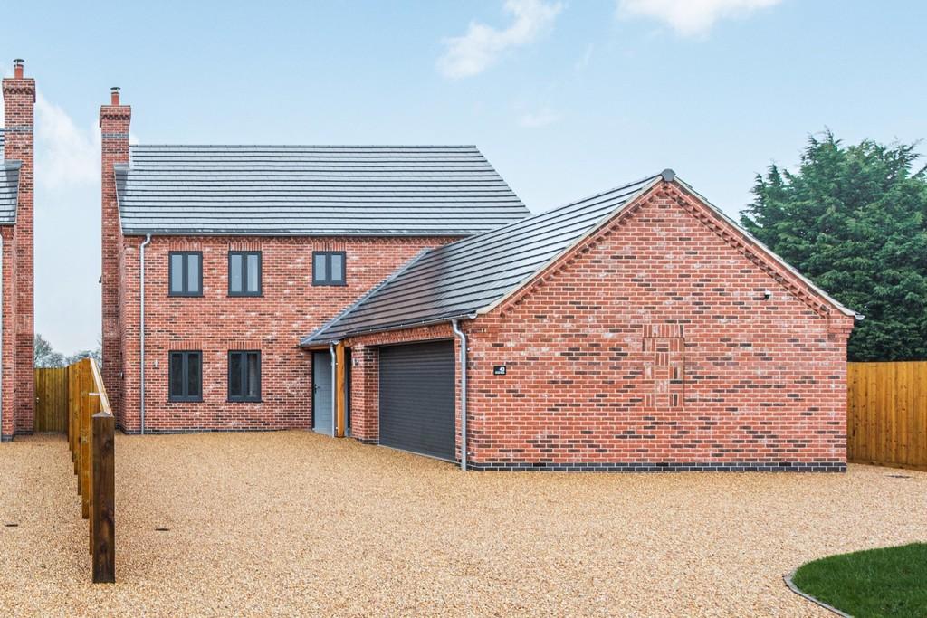 Marshland St James 5 bed detached house for sale £600,000