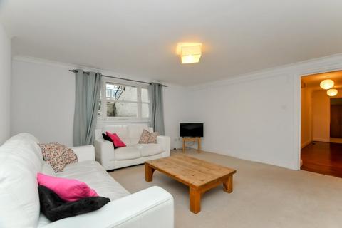 undefined, Lampard Grove, Stoke Newington