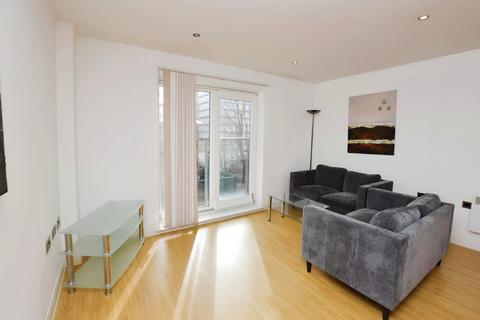 2 bedroom flat to rent, XQ7 Building, Taylorson Street South, Salford, M5