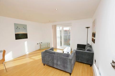 2 bedroom flat to rent, XQ7 Building, Taylorson Street South, Salford, M5