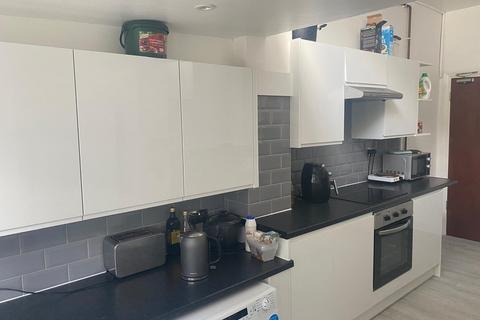 undefined, Woodland Way, Mill Hill NW7