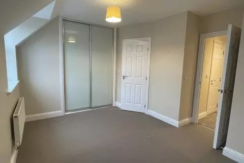3 bedroom terraced house to rent – pohled 5