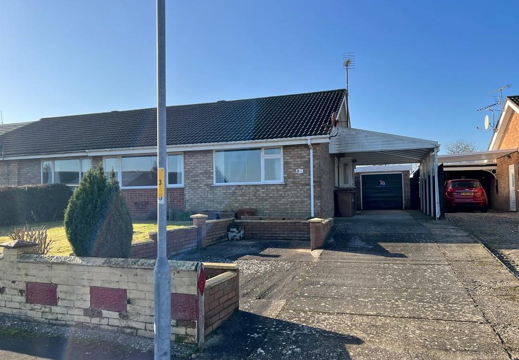 Millard Close, North Walsham 3 bed semidetached bungalow for sale £