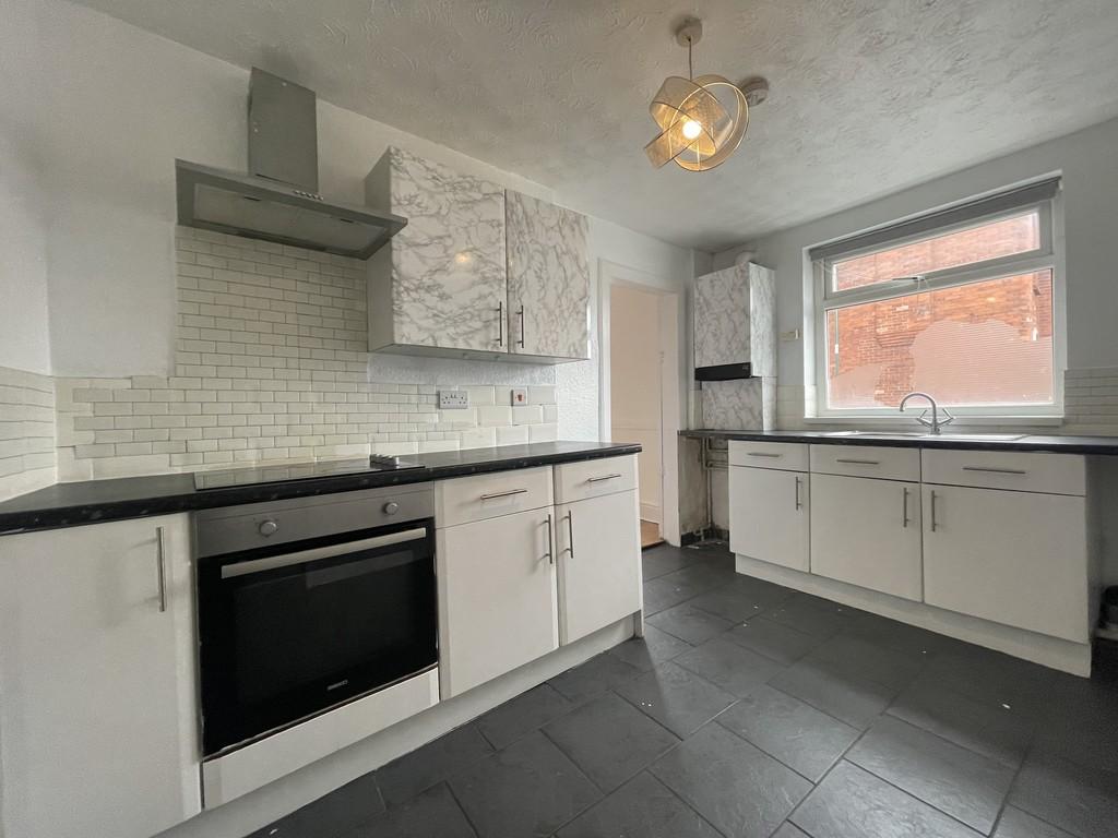 St Albans Road, Bulwell 3 bed end of terrace house £750 pcm (£173 pw)
