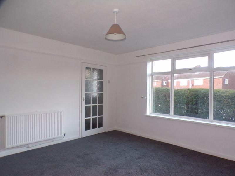 Evesham Road, Middlesbrough 3 bed semidetached house £650 pcm (£150 pw)