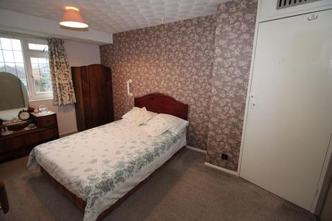 1 Beech Road, Hedge End, Southampton, SO30 4FY