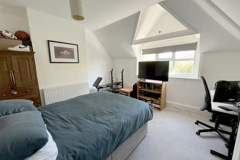 4 bedroom semi-detached house for sale, St. Margaret's At Cliffe