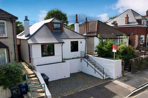 15 Hare Lane, Godalming, GU7 3EE