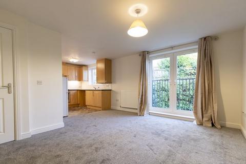 2 bedroom apartment to rent, 54 Silk Mill Chase, Sowerby Bridge