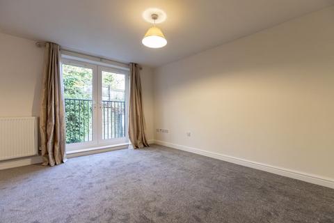 2 bedroom apartment to rent, 54 Silk Mill Chase, Sowerby Bridge