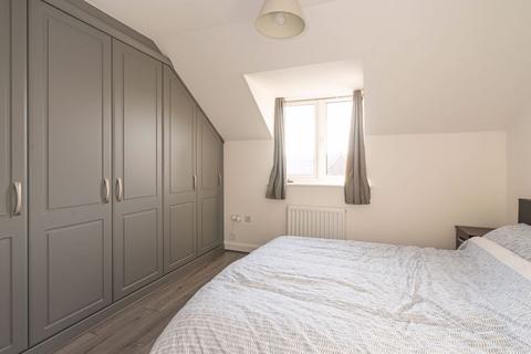 32 Diamond Drive, Didcot, OX11 6FH