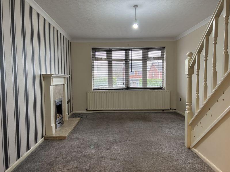 Farnworth Road, StokeOnTrent 2 bed semidetached house £695 pcm (£160 pw)