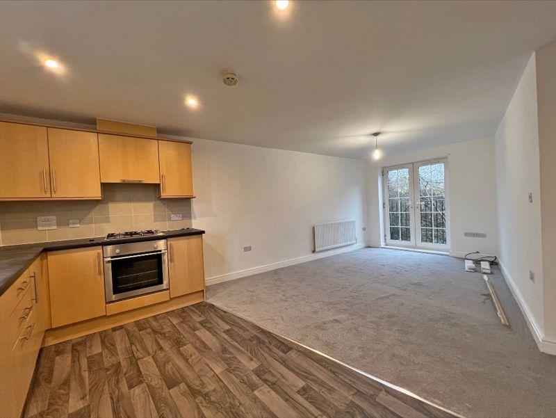 Dam Mill Close, CODSALL 2 bed apartment £115,000