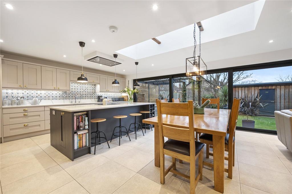 Brookfield Gardens, West Kirby, Wirral, Merseyside, CH48 6 bed detached