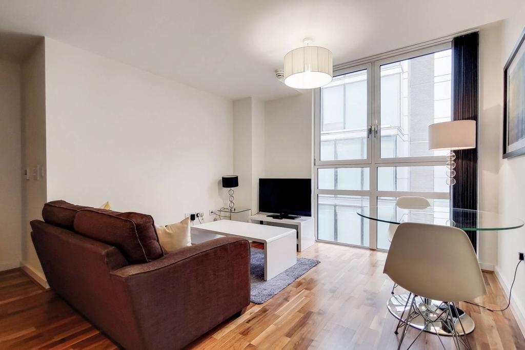 Lambs Passage, City, London, EC1Y 1 bed flat - £2,167 pcm (£500 pw)