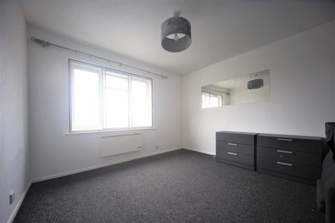 2 bedroom apartment for sale - High Street, Langley, Slough, SL3