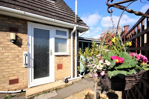 3 bedroom bungalow for sale, Firtree Close, Bexhill-on-Sea, TN39