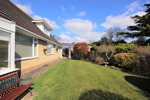 3 bedroom bungalow for sale, Firtree Close, Bexhill-on-Sea, TN39