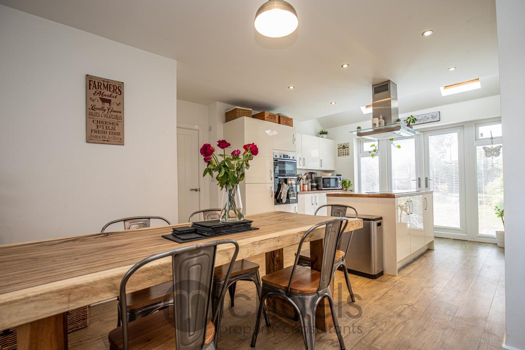 Open Plan Kitchen/Dining/Family Room
