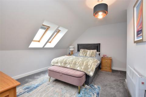 2 bedroom apartment for sale - Apartment 4, Parkway House, St. Andrews Close, Leeds, West Yorkshire