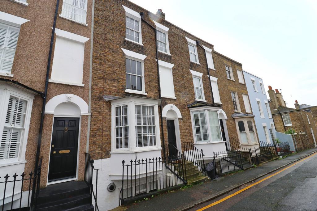 Church Road, Ramsgate 3 bed terraced house - £270,000