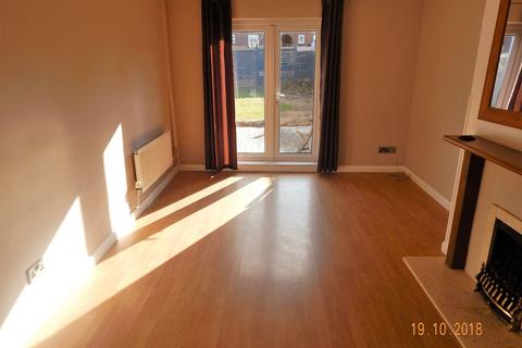 4 bedroom terraced house to rent, Woodfield Road, Doncaster