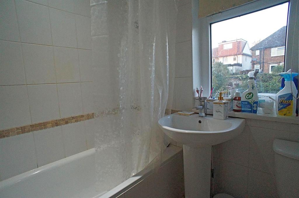 Bathroom (89).jpg
