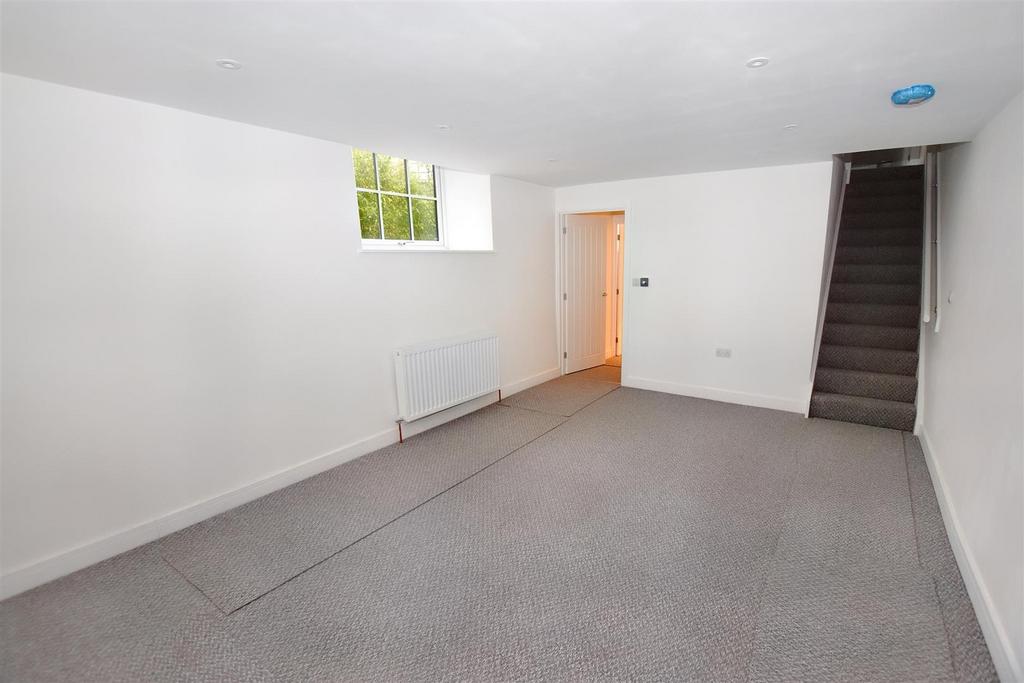 Carn Brea Village, Redruth 3 bed townhouse for sale £259,950