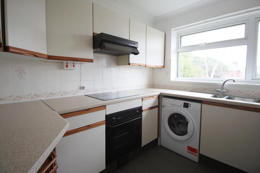 Kitchen.JPG