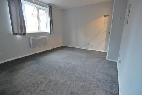 19 Shortlands Close, Belvedere, DA17 5QU