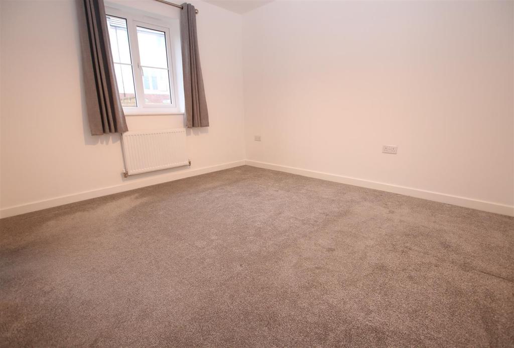 Bedroom 1.JPG