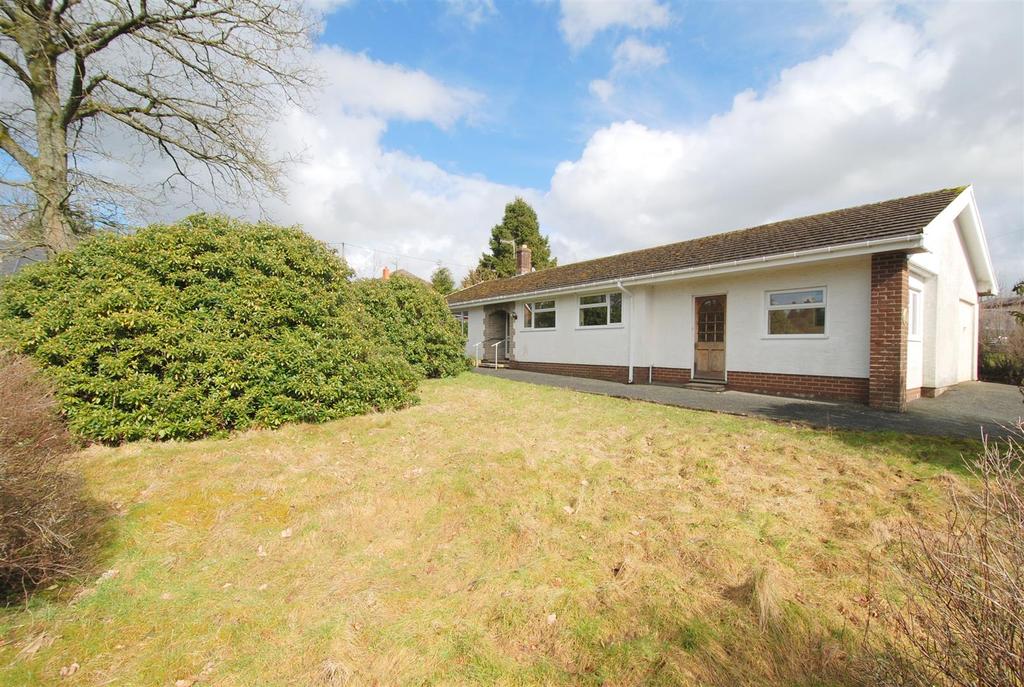 Penybont, Llandrindod Wells 3 bed detached bungalow £189,950