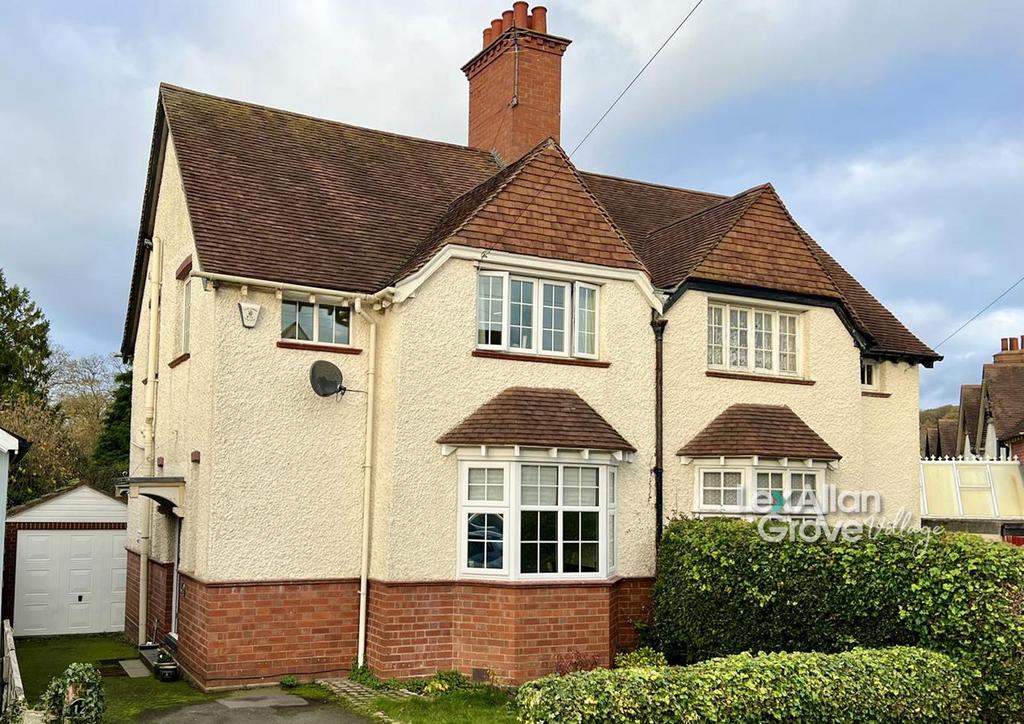 Summerfield Road, Clent, Stourbridge 2 bed semidetached house for sale